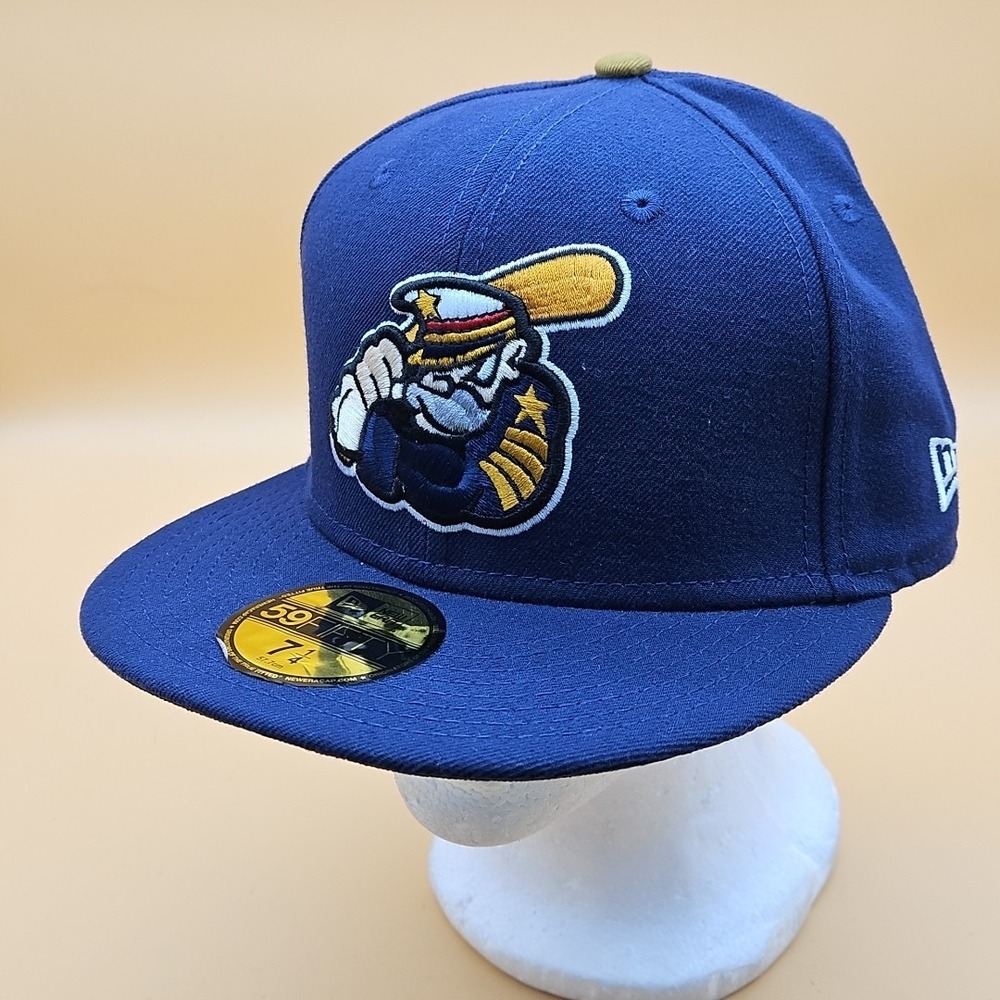 Lake County Captains Hat Cap New Era Fitted Size 7 1/4 20th Anniversary Navy